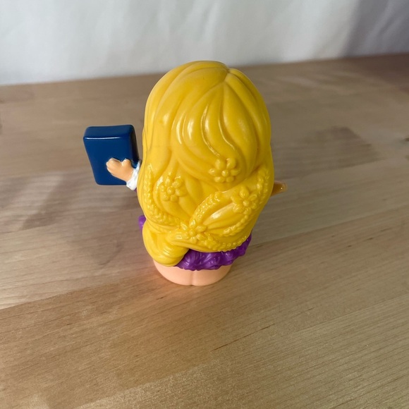 Little People Disney Princess Rapunzel with blue book - Picture 3 of 4